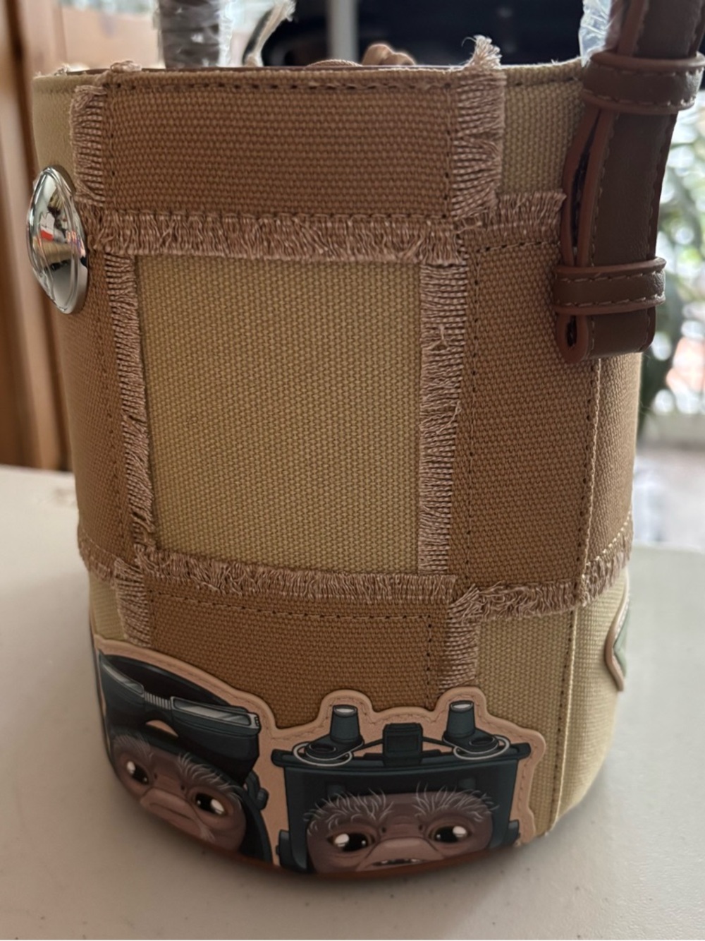 Loungefly Star Wars Grogu Bucket Bag - Tan, Green & Pink - Picture 10 of 13
